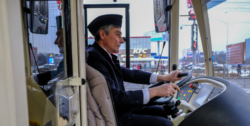 Водитель троллейбуса в Пскове